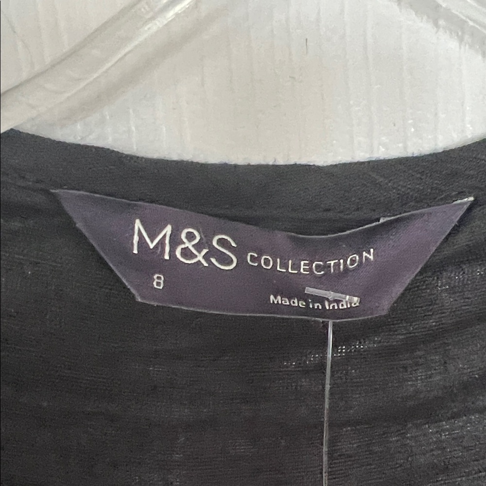 Elegant Black Blouse with Vibrant Pink Floral Design - Picture 2 of 8